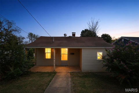 Photo of 1419 N 4th Street, De Soto, MO 63020 (MLS # 26069592)
