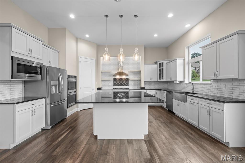 137 Woodspur Drive