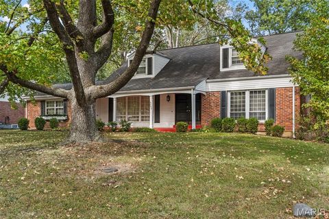 Tiny photo for 705 Claymont Drive, Ballwin, MO 63011 (MLS # 25069922)