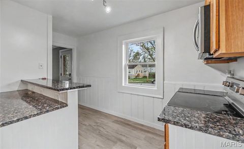 Tiny photo for 709 E 6th Street, Rolla, MO 65401 (MLS # 26018250)