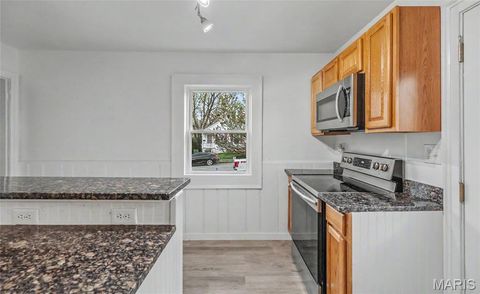 Tiny photo for 709 E 6th Street, Rolla, MO 65401 (MLS # 26018250)