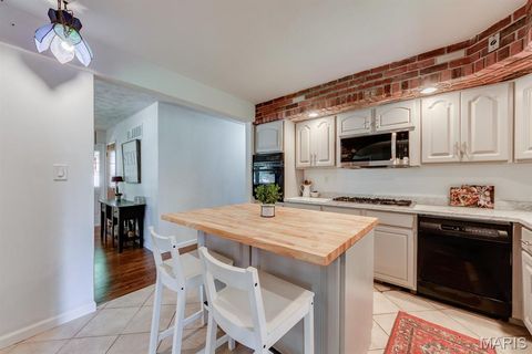 Tiny photo for 20 Elderwood Court, St Louis, MO 63026 (MLS # 26014895)