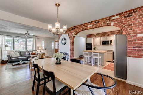 Tiny photo for 20 Elderwood Court, St Louis, MO 63026 (MLS # 26014895)