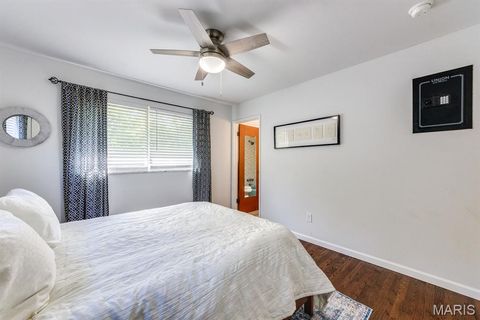 Tiny photo for 20 Elderwood Court, St Louis, MO 63026 (MLS # 26014895)