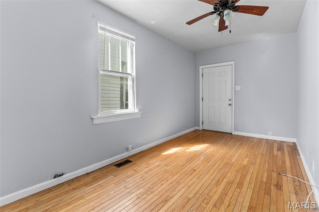 West Walnut Manor - Residential