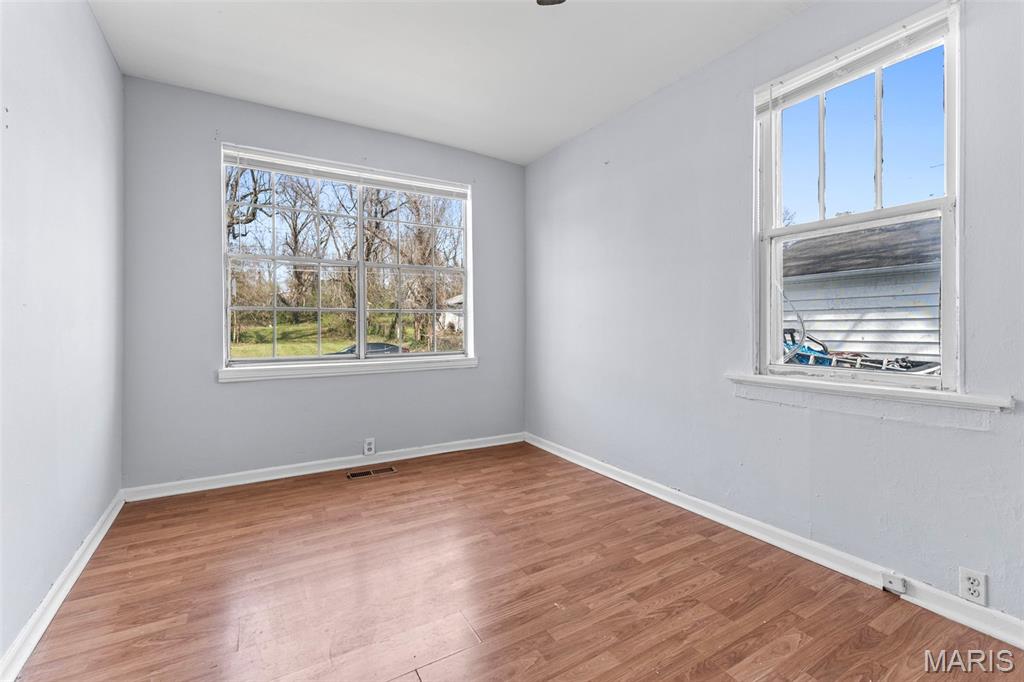 West Walnut Manor - Residential