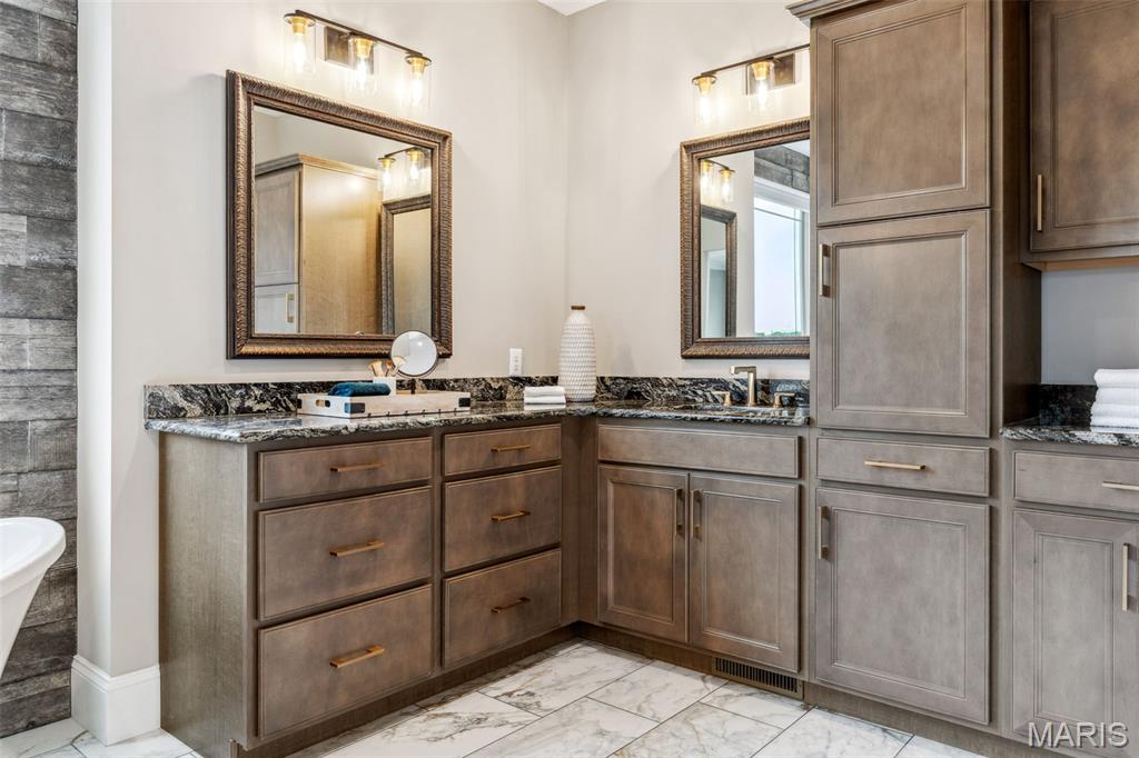 Westleigh #2 - Residential