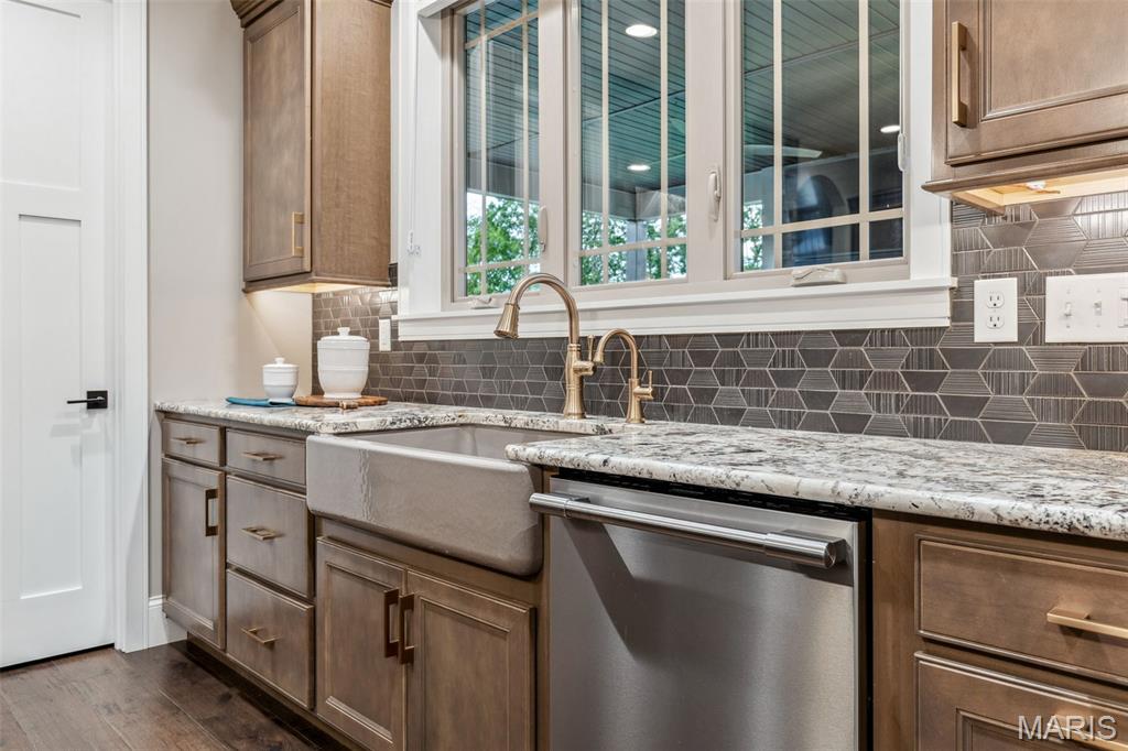 Westleigh #2 - Residential