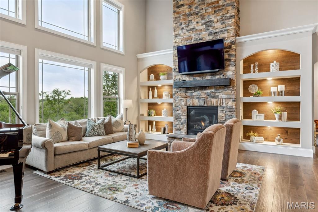 Westleigh #2 - Residential