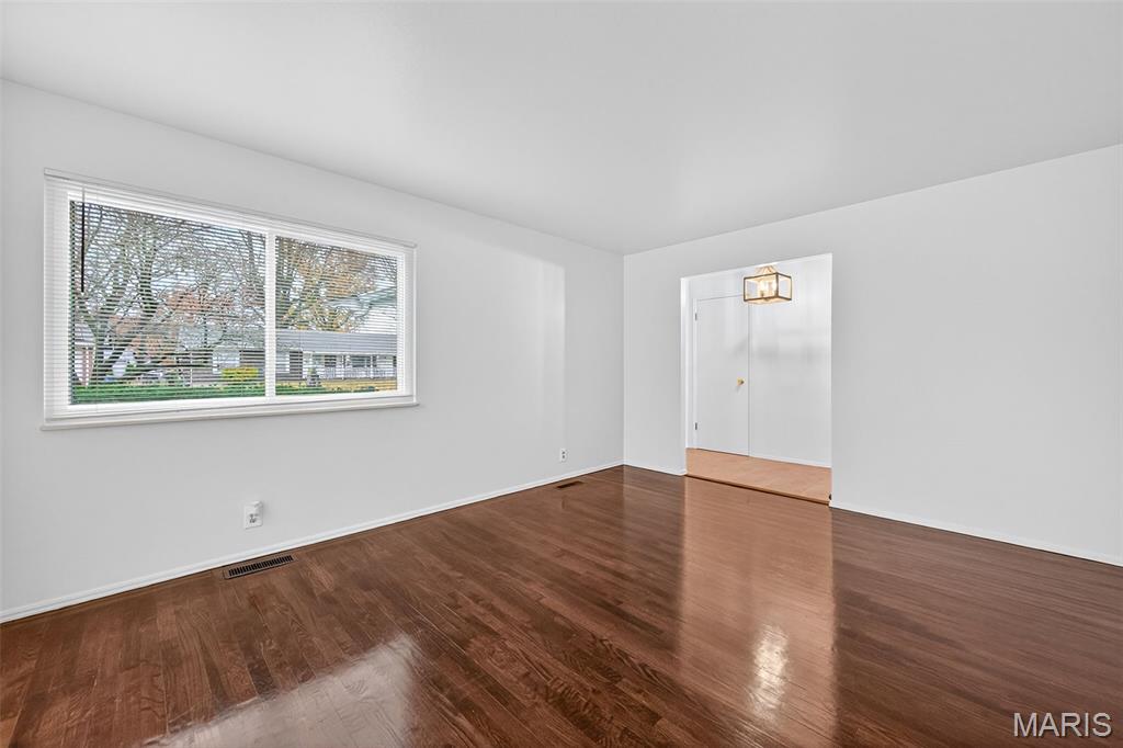 Wedgewood 11 - Residential