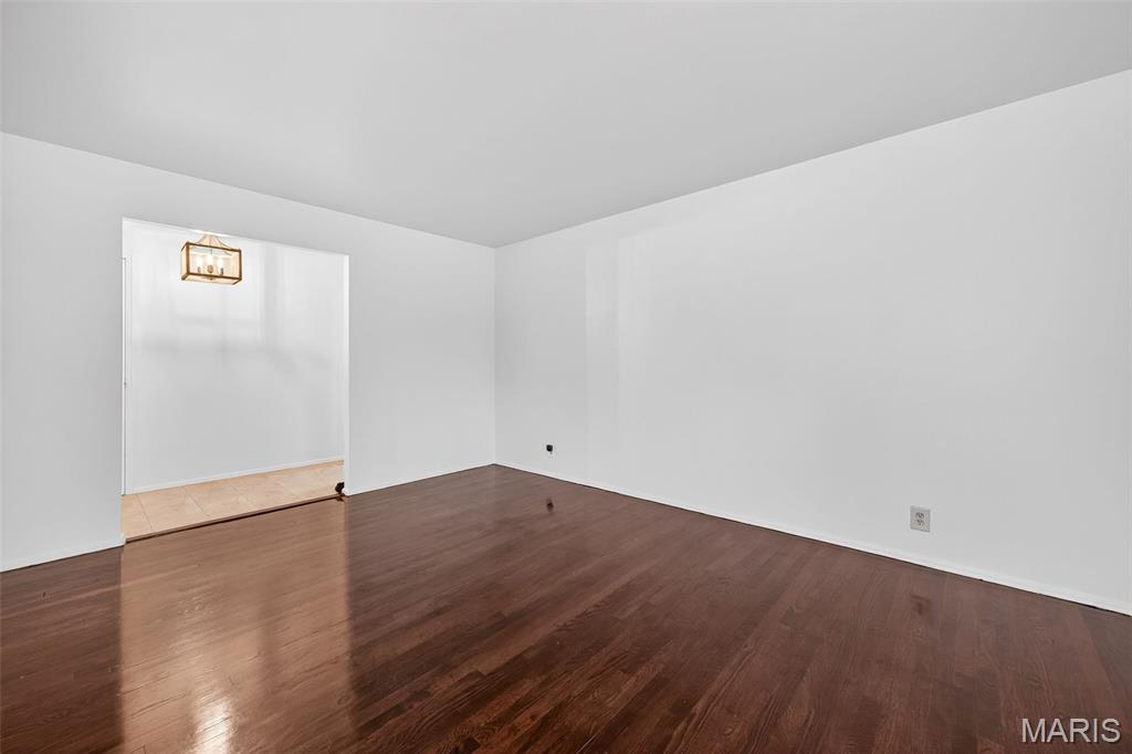 Wedgewood 11 - Residential