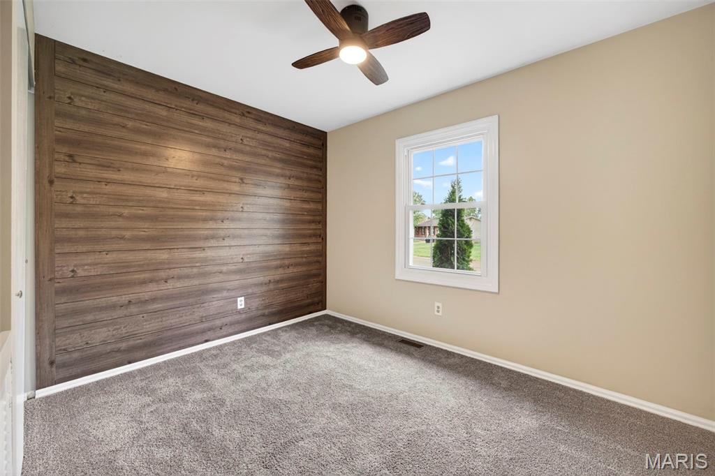 Green Acres Iii - Residential
