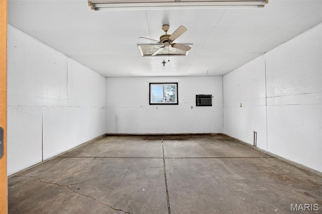 Green Acres Iii - Residential