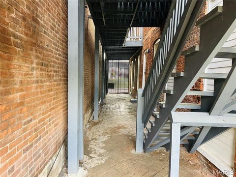 Tiny photo for 905 Park Avenue, St Louis, MO 63104 (MLS # 26019071)