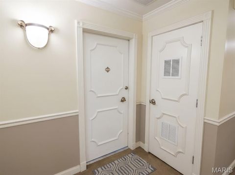 Tiny photo for 8631 Old Bonhomme Road #3E, St Louis, MO 63132 (MLS # 26025527)