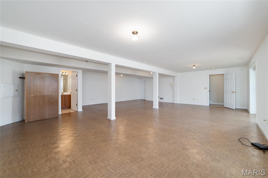 Huntleigh Meadows #4 - Residential