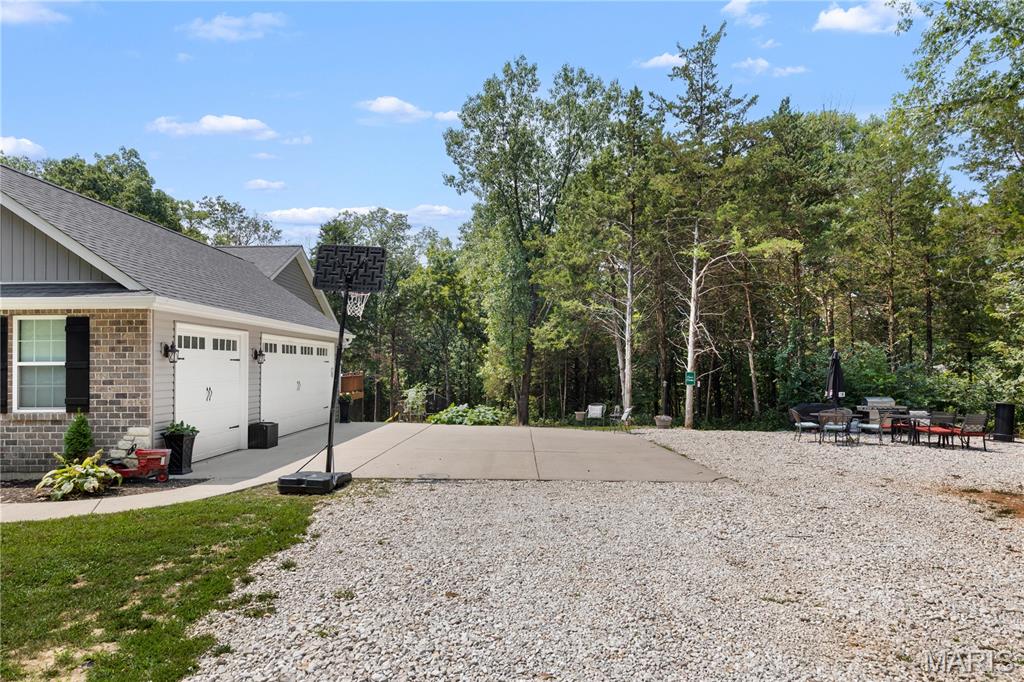 27287 Sunnyside Road