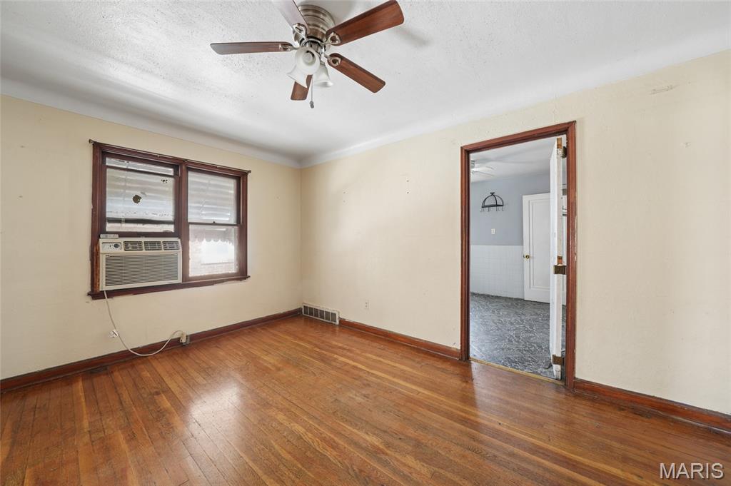 Glen Echo Park 2nd - Residential