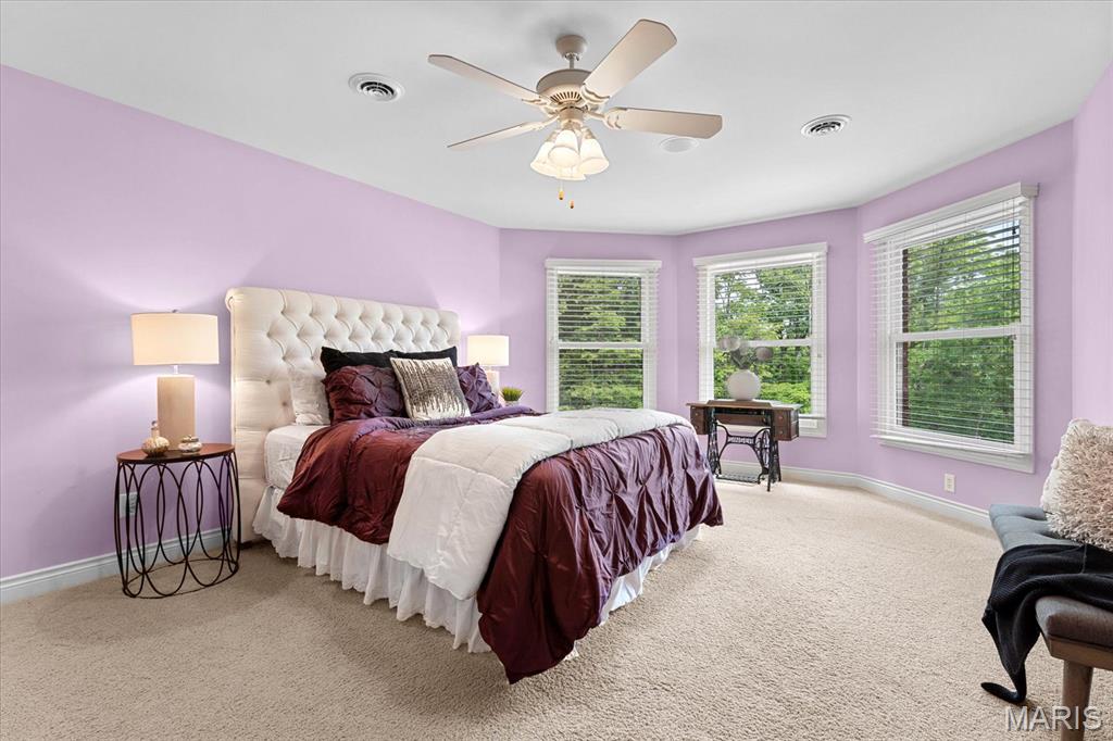 Godfrey, Illinois 62035, United States, 5 Bedrooms Bedrooms, ,6 BathroomsBathrooms,Residential,Active,141024