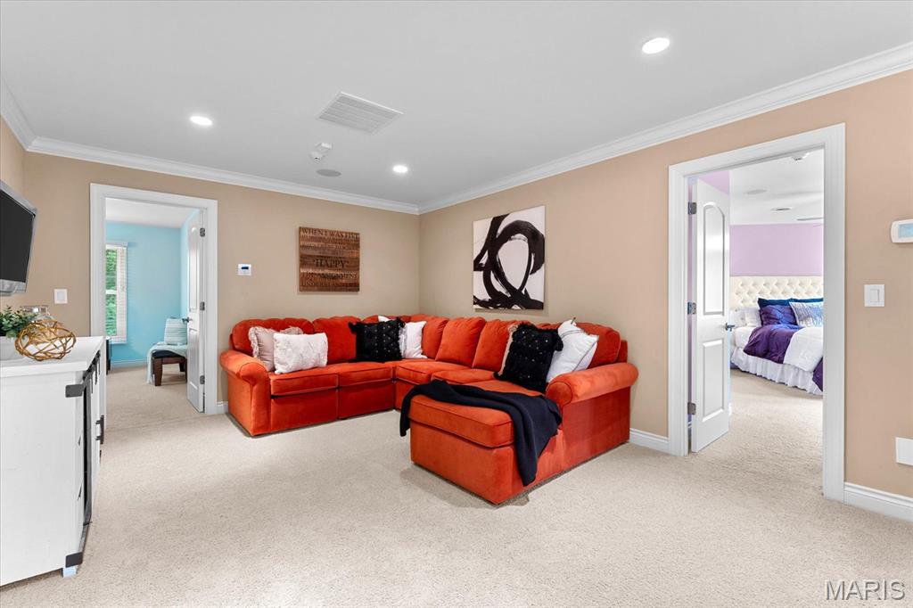 Godfrey, Illinois 62035, United States, 5 Bedrooms Bedrooms, ,6 BathroomsBathrooms,Residential,Active,141024