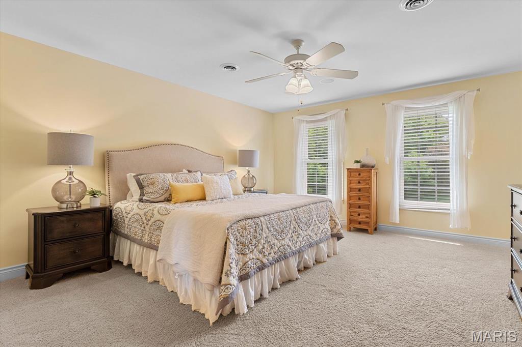 Godfrey, Illinois 62035, United States, 5 Bedrooms Bedrooms, ,6 BathroomsBathrooms,Residential,Active,141024