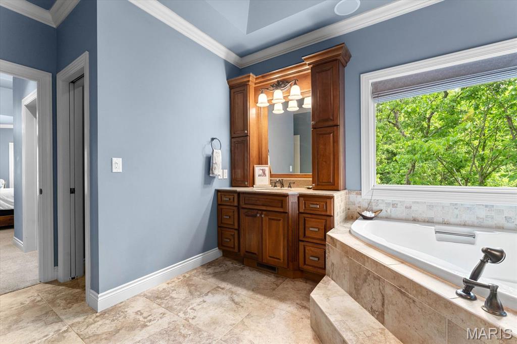 Godfrey, Illinois 62035, United States, 5 Bedrooms Bedrooms, ,6 BathroomsBathrooms,Residential,Active,141024