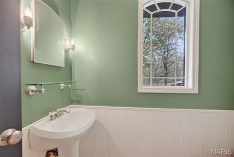 Tiny photo for 22025 Burlington Road, Crocker, MO 65452 (MLS # 26058772)