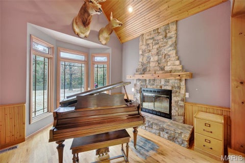 Tiny photo for 22025 Burlington Road, Crocker, MO 65452 (MLS # 26058772)