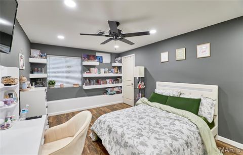 Tiny photo for 6 Crow Court, Troy, MO 63379 (MLS # 26012458)