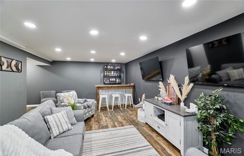 Tiny photo for 6 Crow Court, Troy, MO 63379 (MLS # 26012458)