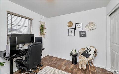 Tiny photo for 6 Crow Court, Troy, MO 63379 (MLS # 26012458)