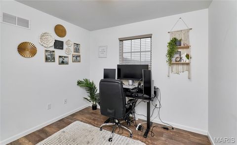 Tiny photo for 6 Crow Court, Troy, MO 63379 (MLS # 26012458)