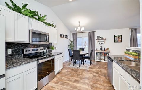 Tiny photo for 6 Crow Court, Troy, MO 63379 (MLS # 26012458)