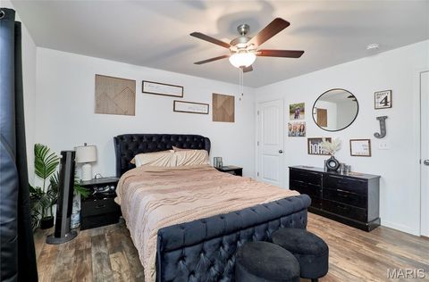 Tiny photo for 6 Crow Court, Troy, MO 63379 (MLS # 26012458)