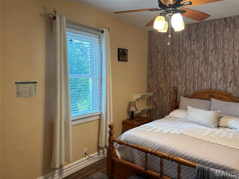 Tiny photo for 600 Kayser Avenue, Unincorporated, MO 63125 (MLS # 26028971)
