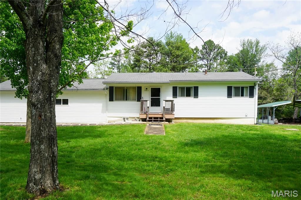 Photo of 16748 State Route E, Rolla, MO 65401 (MLS # 26024257)