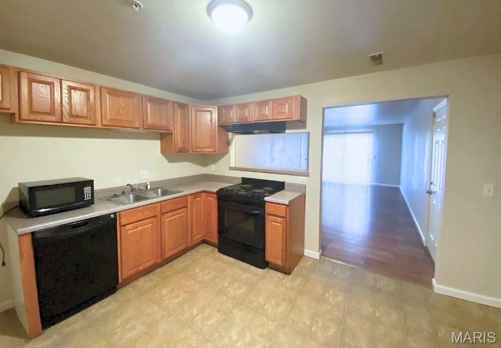 Materdie Place Condo - Residential