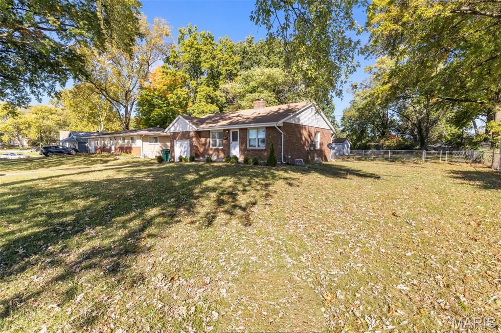 Photo of 1205 Shepley Drive, St Louis, MO 63137 (MLS # 25072605)