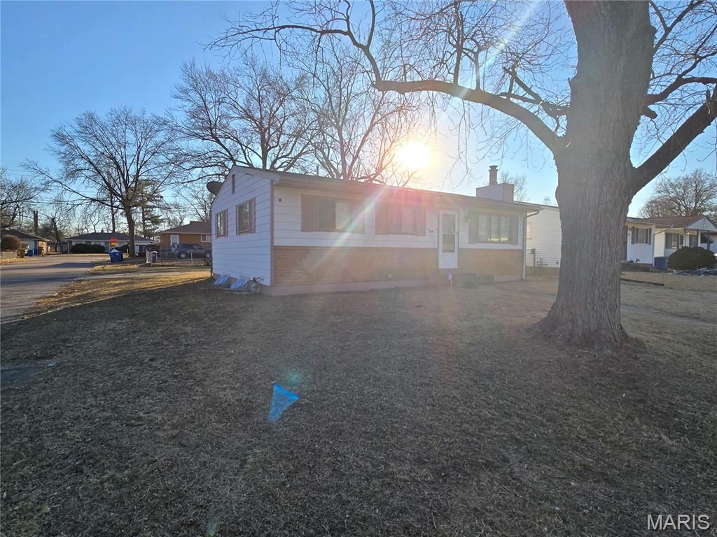 Photo of 1200 Rhea Avenue, St Louis, MO 63138 (MLS # 26004101)