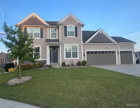 Photo of 310 Claymoore Court, OFallon, MO 63368 (MLS # 26030475)