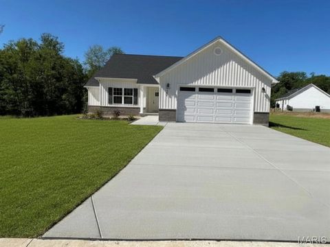 Photo of 841 Lake Hollow Court, Labadie, MO 63055 (MLS # 26032310)