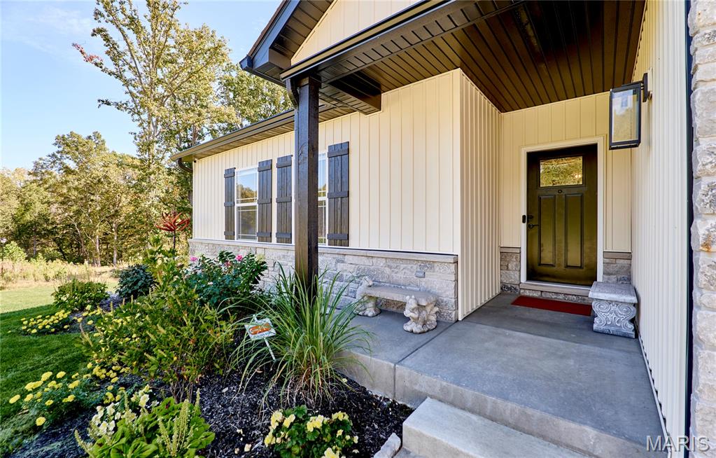 412 Shady Trail Drive