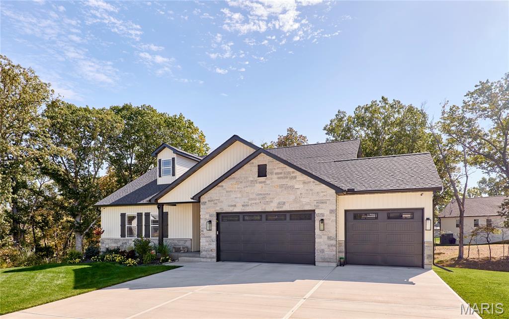 412 Shady Trail Drive