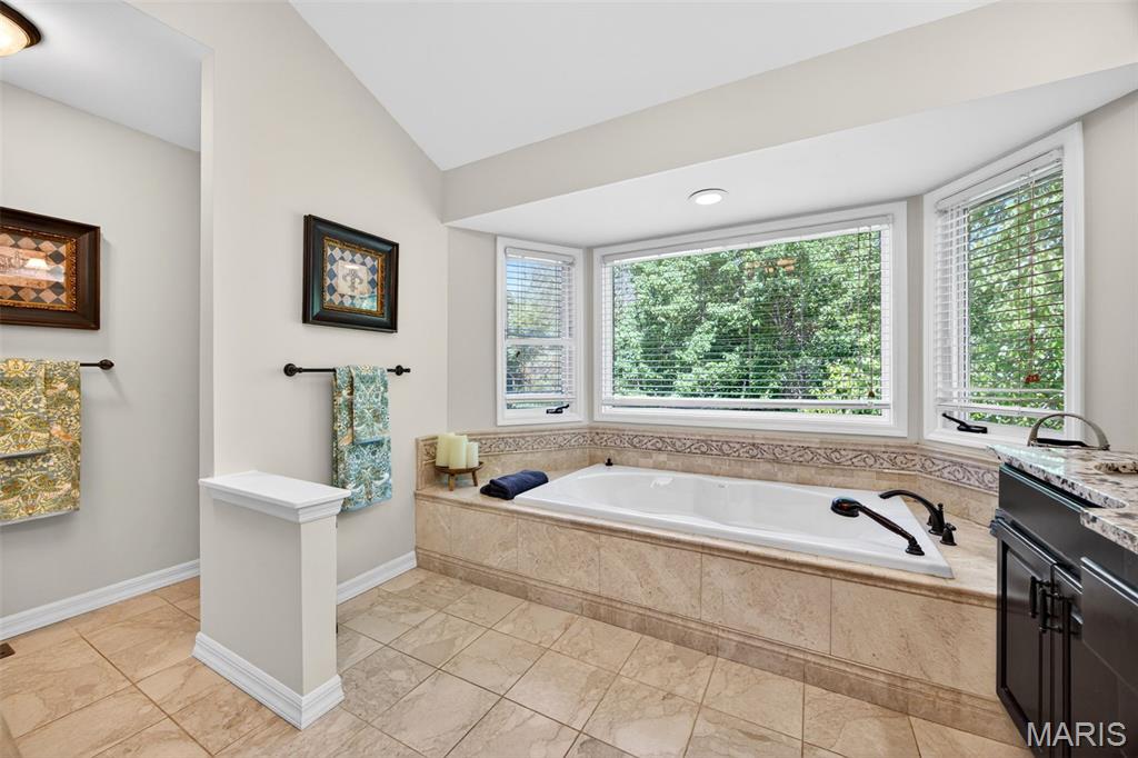 Highlands Of Chesterfield Highland - Residential