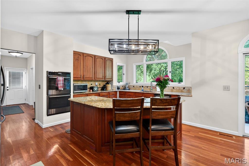 Highlands Of Chesterfield Highland - Residential