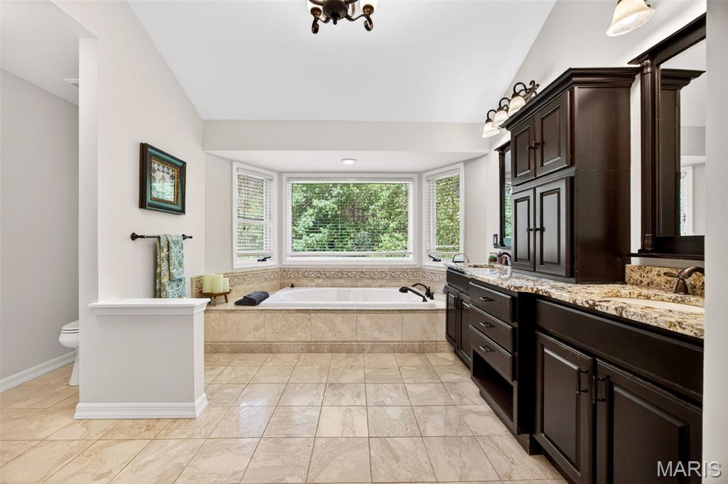 Highlands Of Chesterfield Highland - Residential