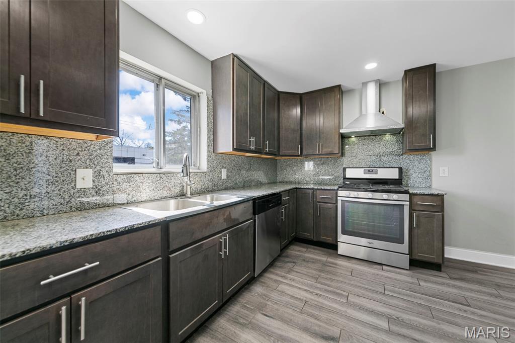 Longwood Estates - Residential Lease