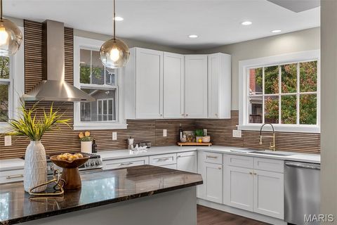 Tiny photo for 808 Greeley Avenue, Webster Groves, MO 63119 (MLS # 25063184)