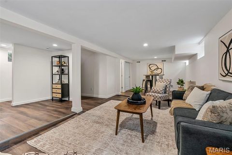 Tiny photo for 808 Greeley Avenue, Webster Groves, MO 63119 (MLS # 25063184)