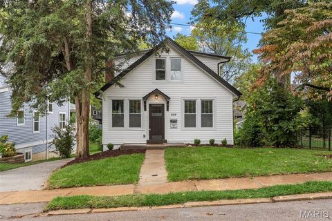 Tiny photo for 808 Greeley Avenue, Webster Groves, MO 63119 (MLS # 25063184)